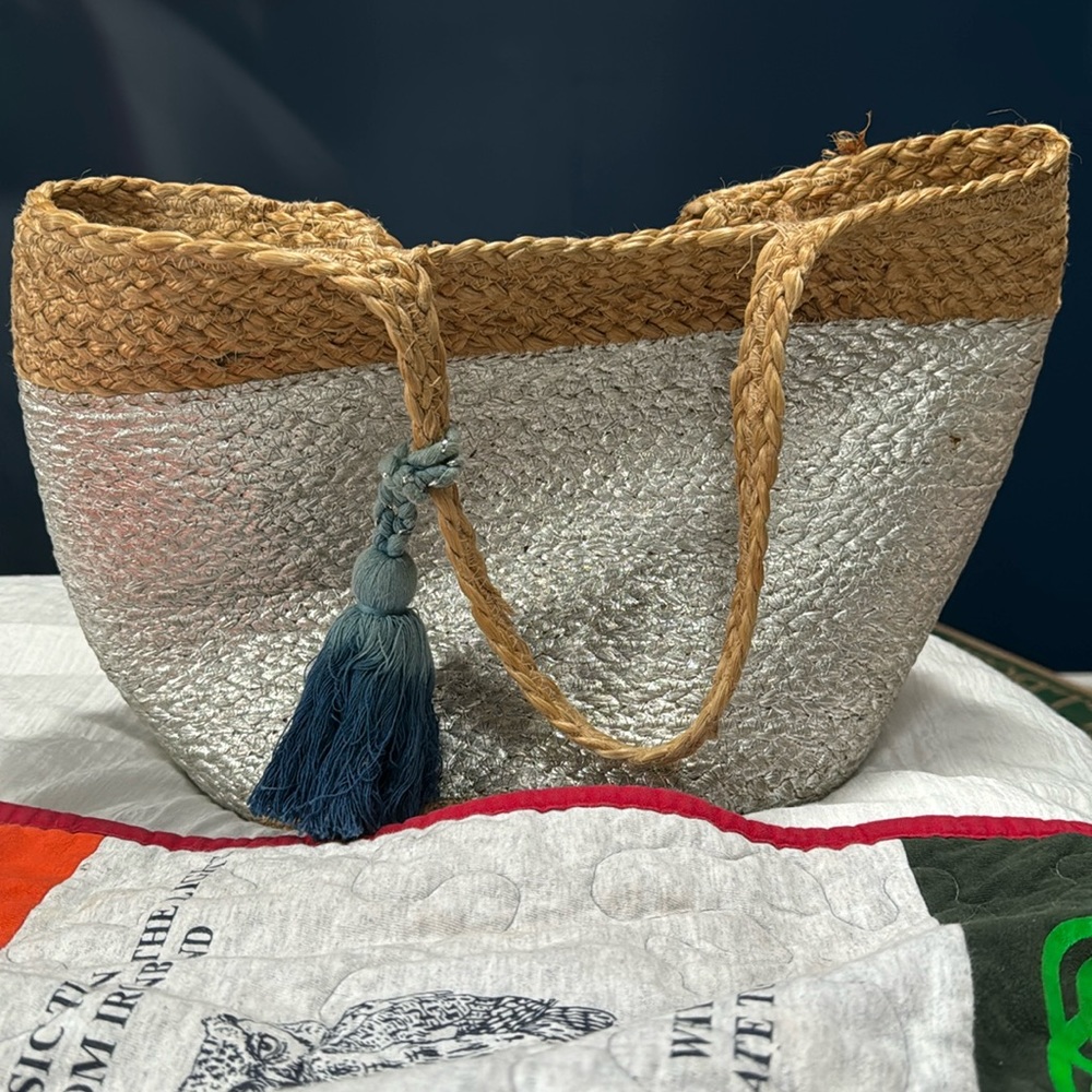 Shiraleah Jute Hand Bag